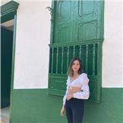 Estudiante de medicina da tutorías